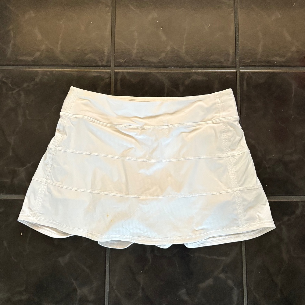 LULULEMON tall white pace rival athletic skort with built in shorts and pockets